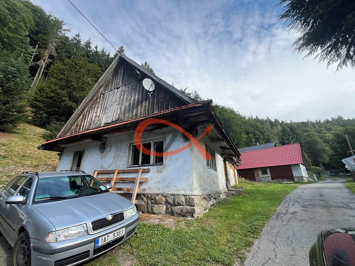 Prodej rodinného domu 100 m², pozemek 303 m²